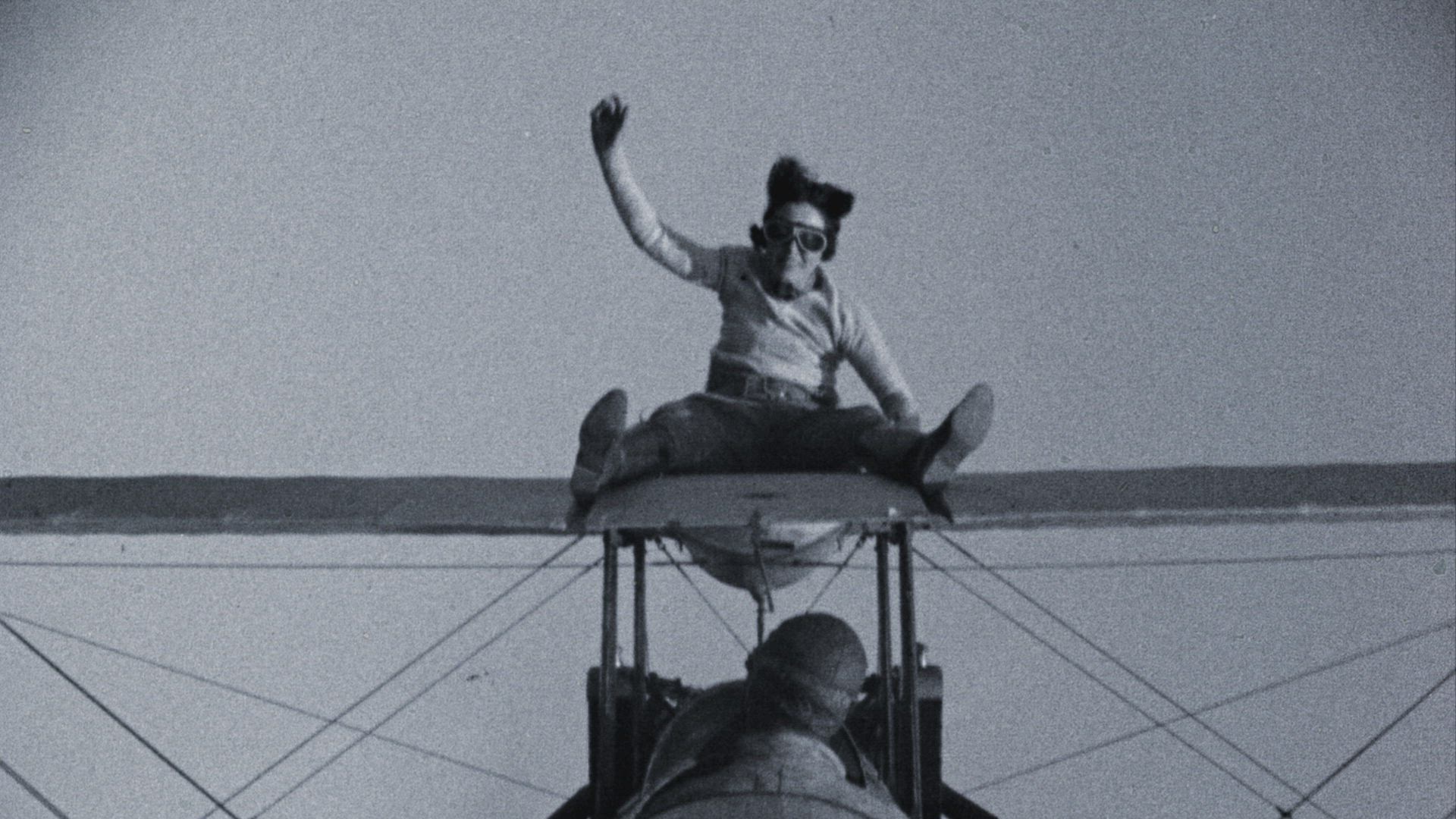 High Flying Daredevils of the 1920s: Quite a Spectacle!