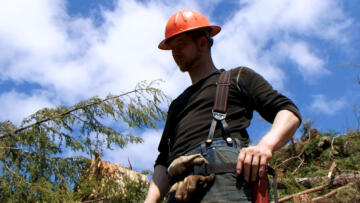 Episode 2 Pain in the Ax