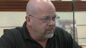 Episode 30 Gangsters, Guns, & Guitars