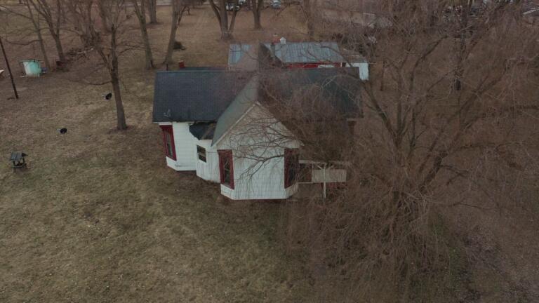 The UnXplained: Top 4 Most HAUNTED Places in America thumbnail